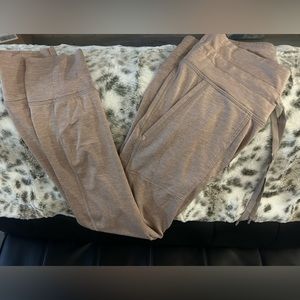 Light pink Aerie Leggings